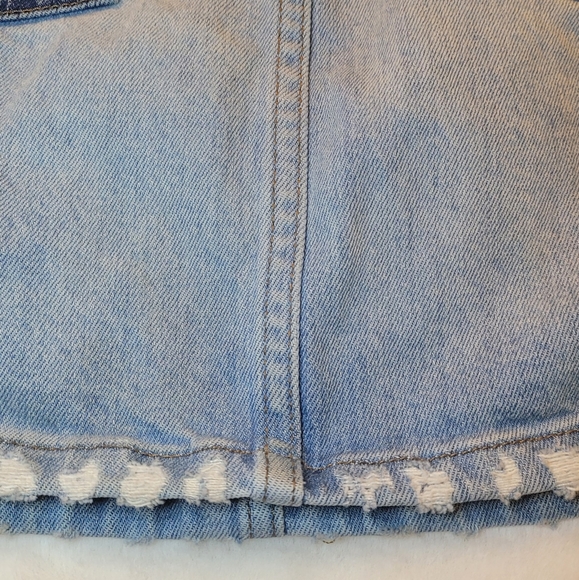 Madewell McCarren Two Tone Distressed Denim Skirt Size 26 - Picture 13 of 16